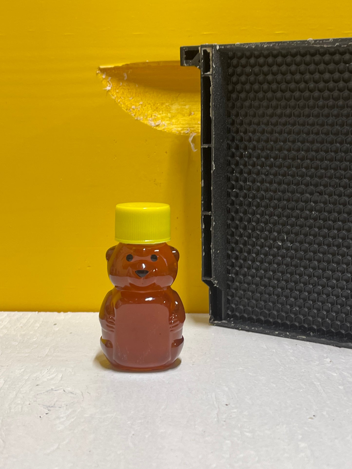 2oz Honey bear